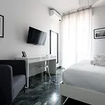 Apartament Contrasti - Black & White