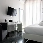 Apartament Contrasti - Black & White