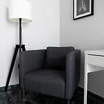 Contrasti - Black & White Apartament Mediolan