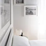 Apartament Contrasti - Black & White *