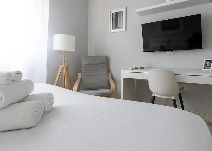 Contrasti - Black & White * Milán