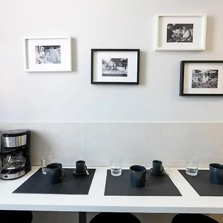 Daire Contrasti - Black & White *